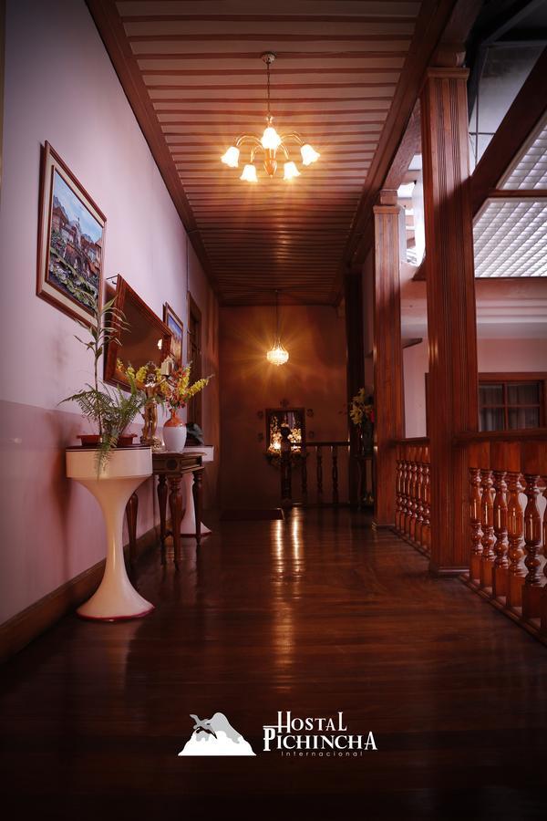 Hostal Pichincha Internacional Cuenca Exterior foto